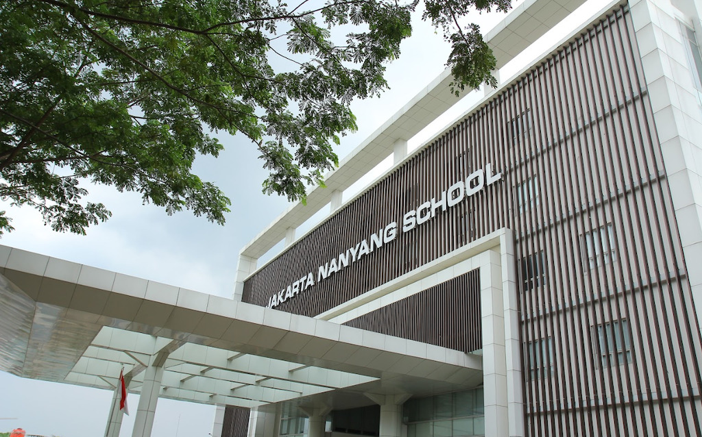 Jakarta Nanyang School logo