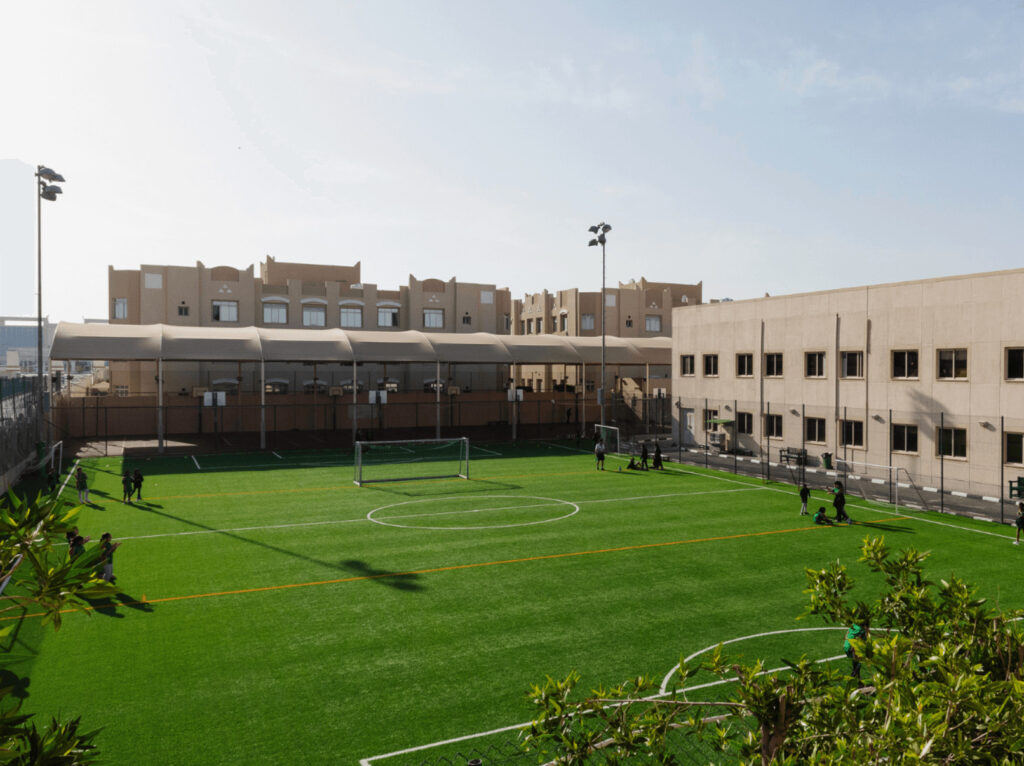 Park House English School | Campus